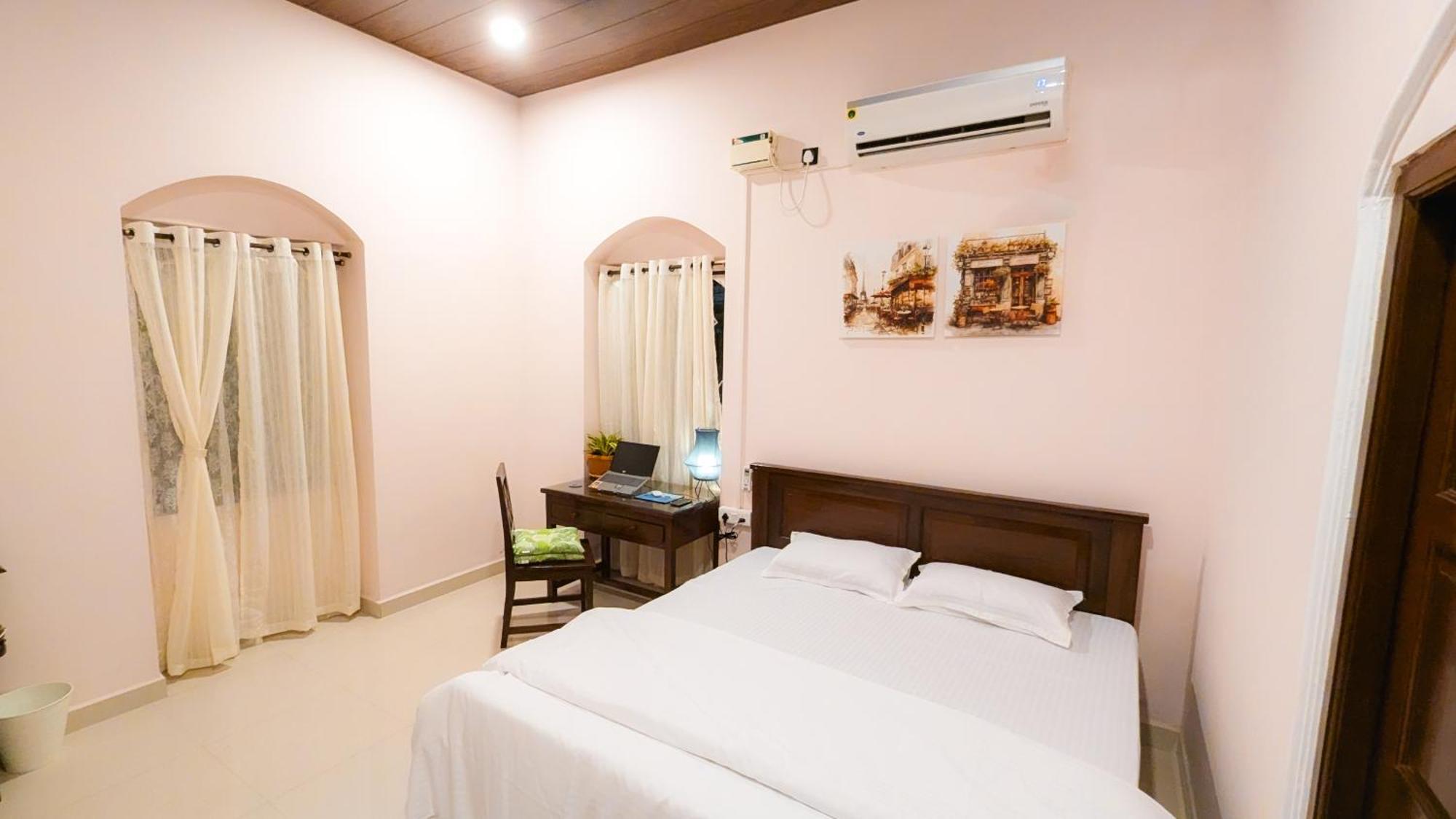 The First House By V3Homestay 4Bhk Private Pool Calangute Exterior photo
