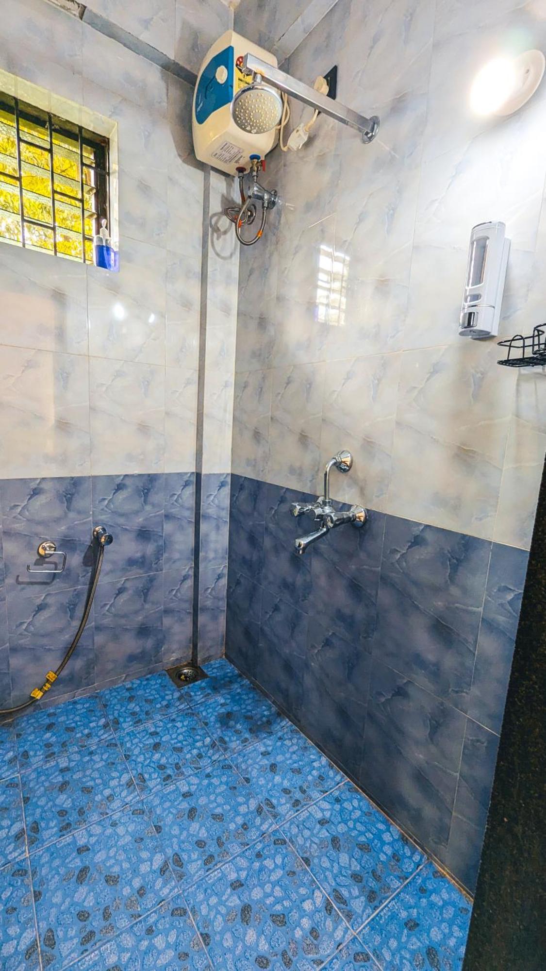 The First House By V3Homestay 4Bhk Private Pool Calangute Exterior photo